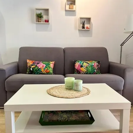 Duplex A 300m Des Plages, Restos, Commerces Saint-cyr-sur-mer Aqualand 1km Apartment