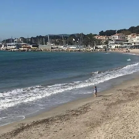 شقة Duplex A 300m Des Plages, Restos, Commerces Saint-cyr-sur-mer Aqualand 1km ليه ليكيه