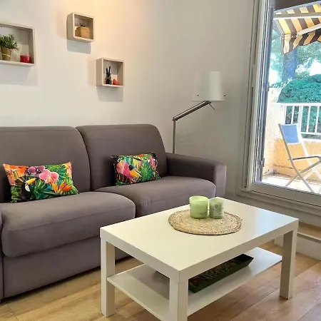 Appartement Duplex A 300m Des Plages, Restos, Commerces Saint-cyr-sur-mer Aqualand 1km